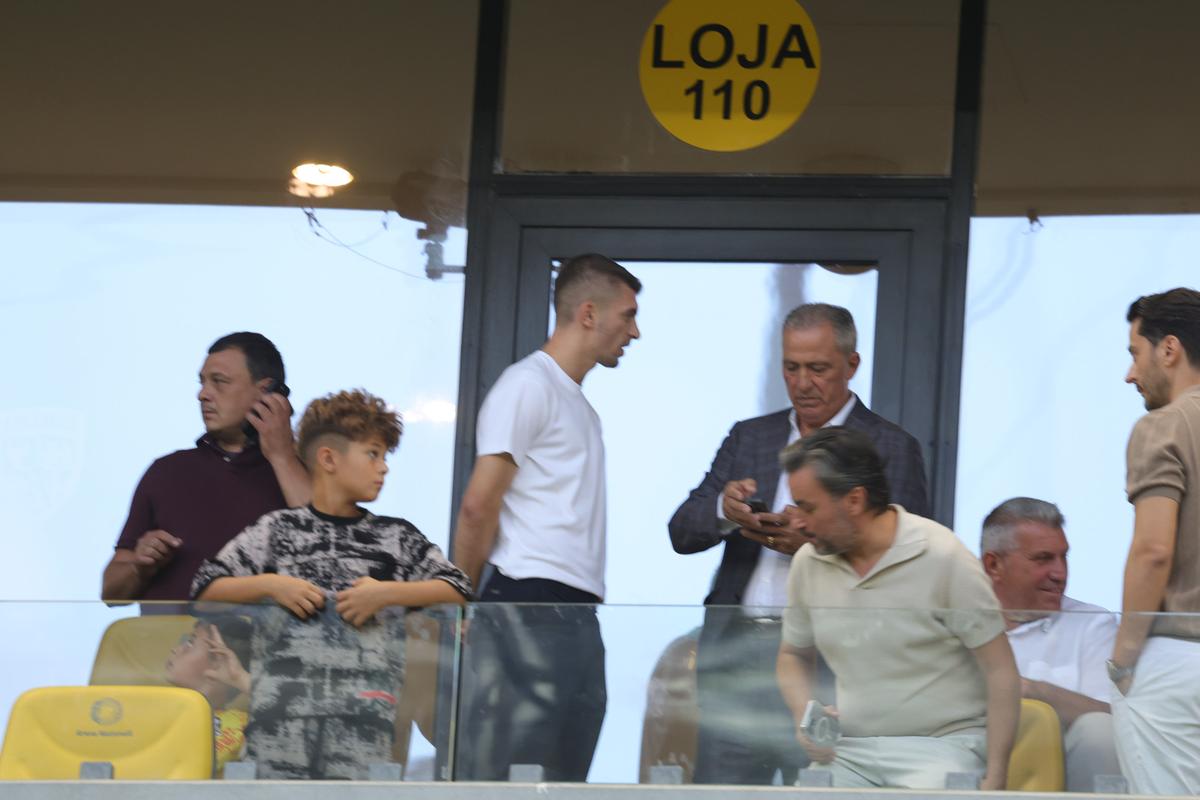 Cum a fost surprins Florin Tănase, în timpul returului dintre FCSB și Shkendija // foto: Ionuț Iordache (GSP)
