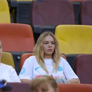 Anca Surdu, iubita lui Denis Alibec, la FCSB - Shkendija / Foto: Ionuț Iordache (GSP)