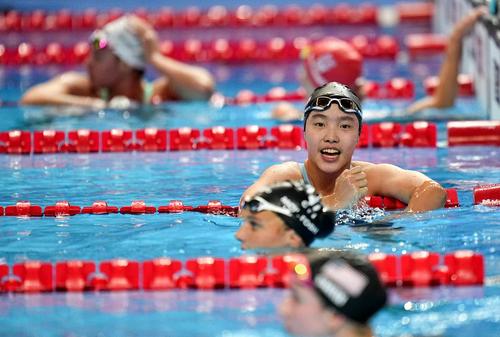 Uluitor! Înotătoarea de 12 ani de la Campionatele Mondiale s-a calificat într-o nouă finală // foto: Imago
