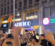 Fanii echipei din Ierusalim au luat cu asalt Bucureștiul: torțe și fumigene pe străzile Capitalei în toiul nopții