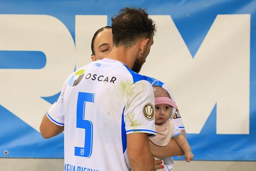 Mekvabishvili, alături de soție și copil FOTO: Ionuț Iordache (GSP)