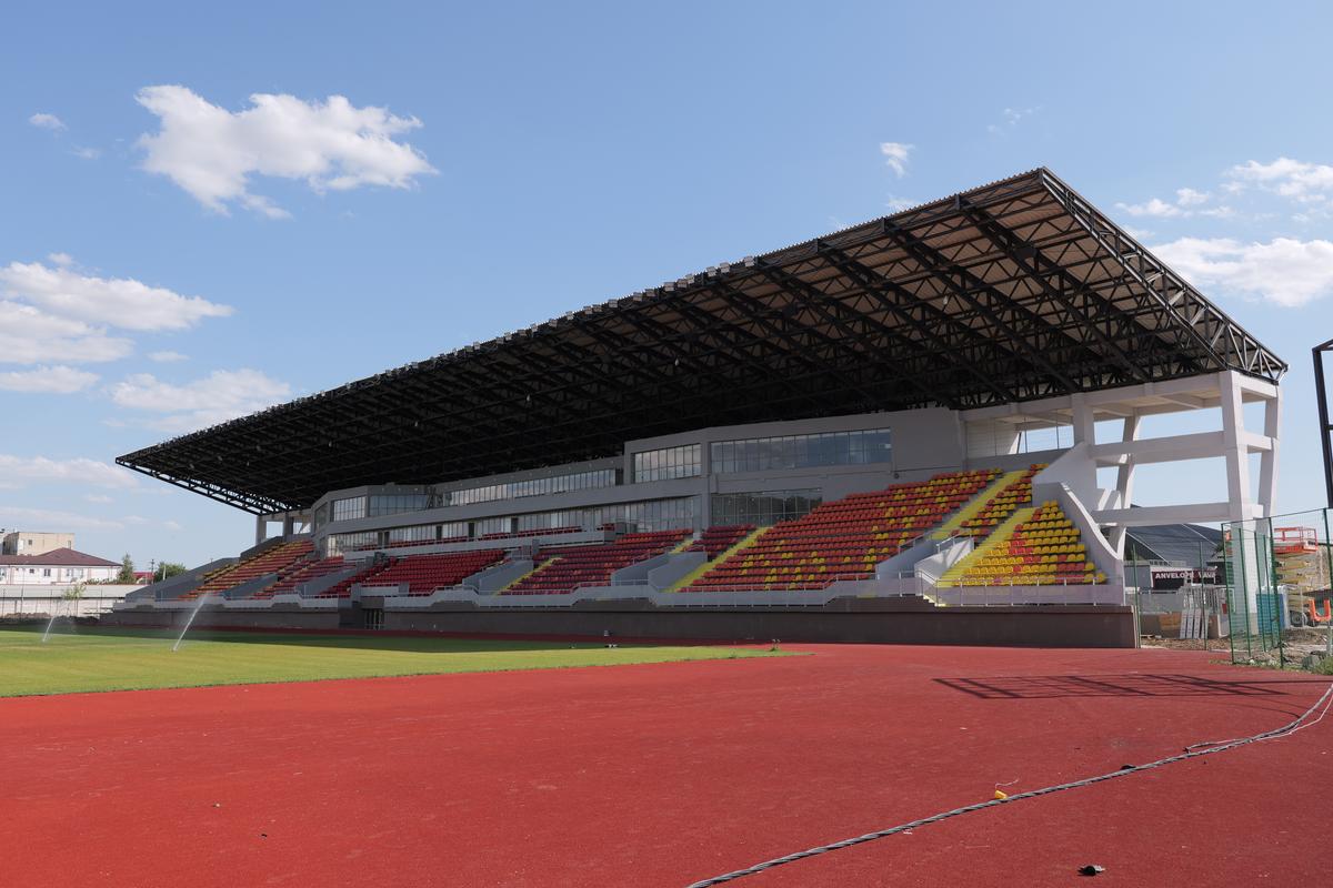 Cel mai nou stadion din România este aproape de inaugurare: detaliul care îl face unic între arenele din țară