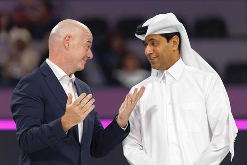 Gianni Infantino (stânga) și Nasser Al-Khelaifi  (dreapta) / Foto: Imago Images