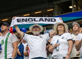 Suporterii Angliei cer echipa să boicoteze Cupa Mondială din cauza planului FIFA.