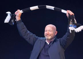 Alan Shearer critică decizia recentă din Premier League.