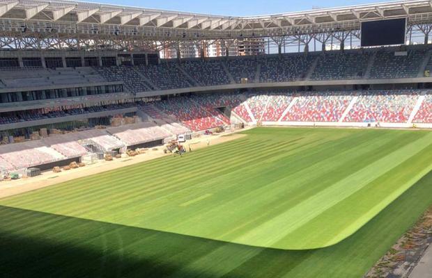 GALERIE FOTO Gazonul de pe Stadionul Steaua, montat în totalitate! Pașii rămași până la finalizarea arenei din Ghencea