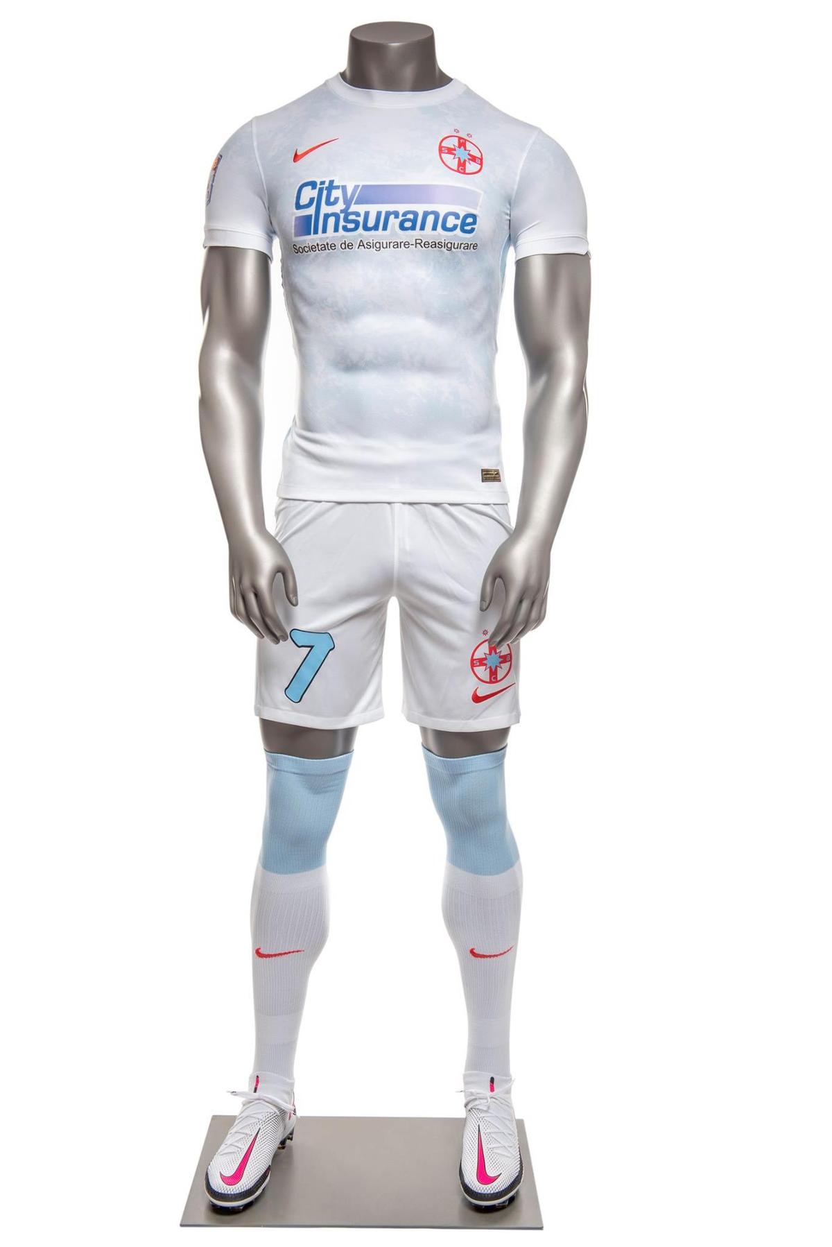 FCSB echipament deplasare 2020/2021