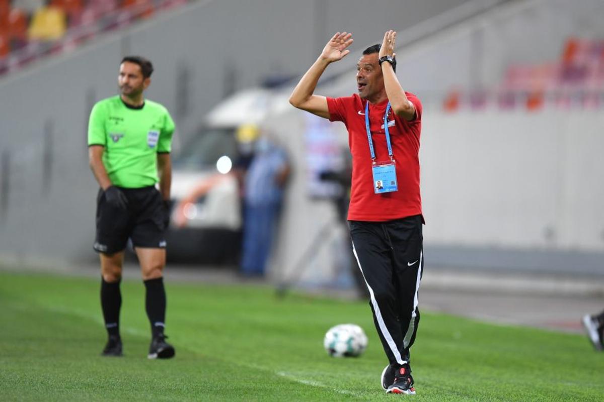 FCSB - Viitorul 3-0. Adi Petre, mesaj dur pe facebook pentru Gigi Becali: „Ai greșit crezând că sunt una dintre oile tale” » Atacantul s-a scuzat apoi în direct: „Altcineva a postat de pe contul meu”