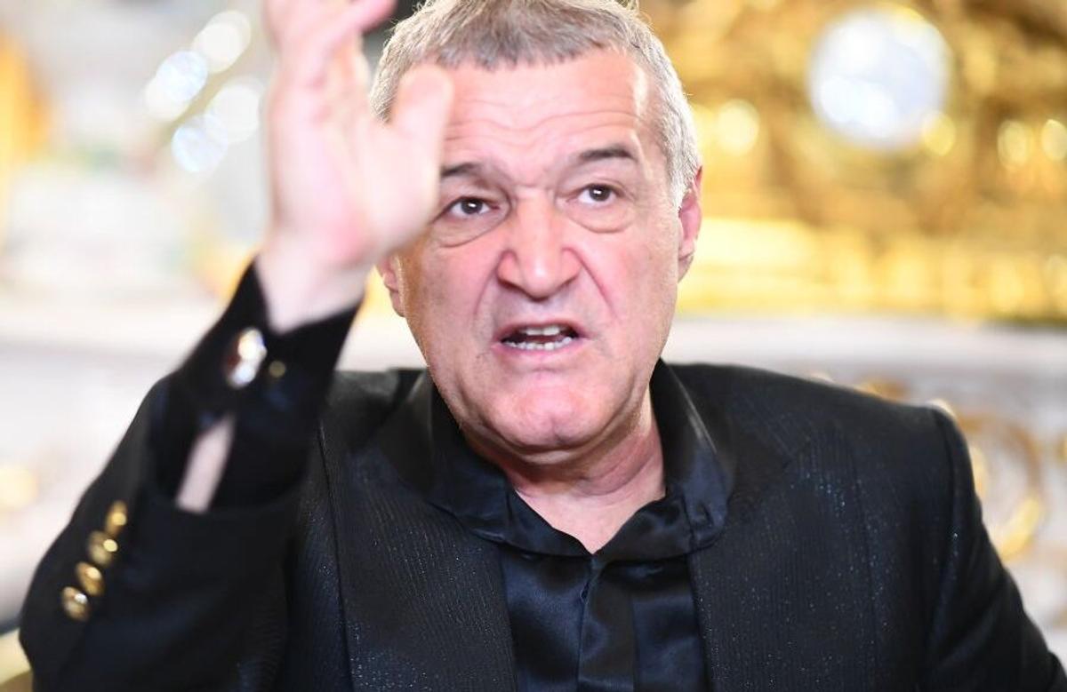 FCSB - Viitorul 3-0. Adi Petre, mesaj dur pe facebook pentru Gigi Becali: „Ai greșit crezând că sunt una dintre oile tale” » Atacantul s-a scuzat apoi în direct: „Altcineva a postat de pe contul meu”