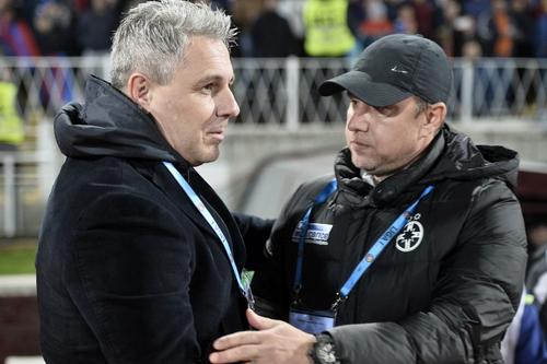 Gazeta a pus față în față contractele lui Reghecampf și Marius Șumudică / Sursă foto: Arhivă GSP