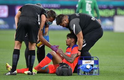 Cine rupe vedetele: FCSB sau Hagi? Dilema care bântuie blestemul din vestiarul vicecampioanei