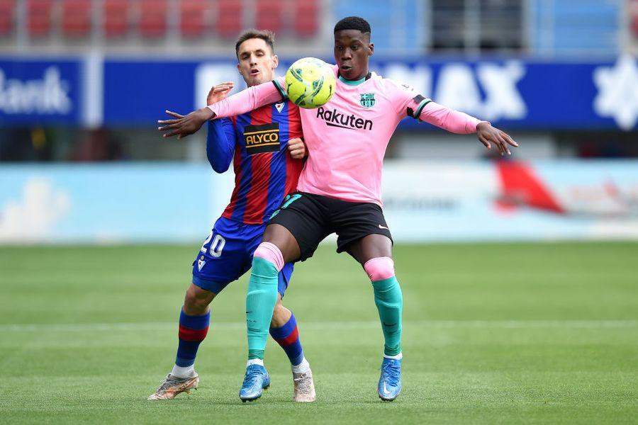 Ilaix Moriba, în tricoul Barcelonei Transferuri în cascadă pe axa Bayern-Leipzig-Barcelona! Catalanii au ieșit în pierdere