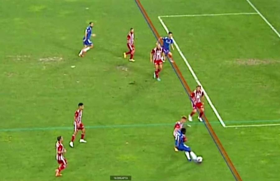 FCU Craiova - Sepsi // foto: captură DigiSport Ce se întâmplă cu VAR-ul în Liga 1?! Gol validat în FCU Craiova - Sepsi după un henț evident: „E clar, nu există dubii!” » Alte 3 faze la limită!