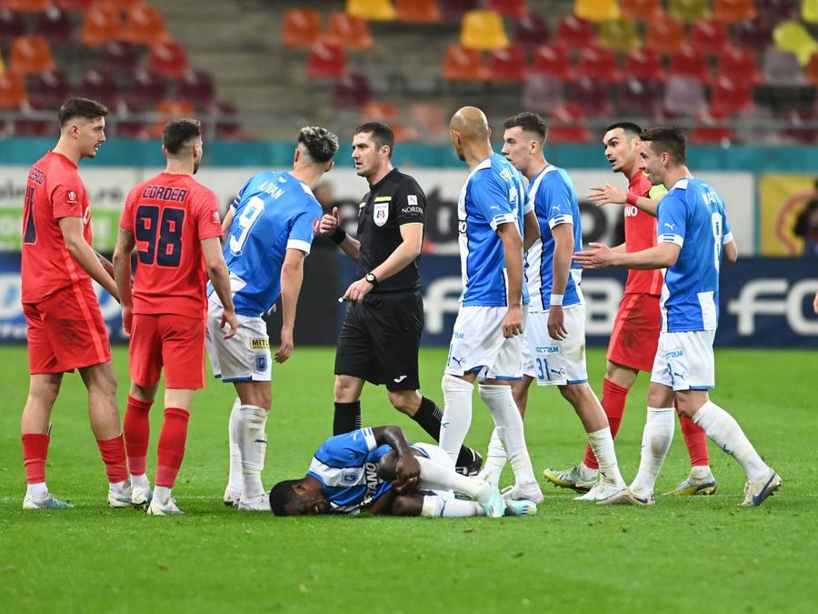 Surpriză de proporții la FCSB - Craiova » Vassaras a renunțat la Istvan Kovacs și pregătește un arbitru care nu e FIFA și pe care MM Stoica l-a acuzat violent