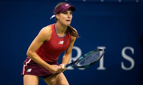 Sorana Cîrstea, 33 de ani, locul 30 WTA, s-a calificat, miercuri, în turul 3 la US Open, după ce a învins-o pe Anna Kalinskaya, 24 de ani, locul 89 WTA, scor 6-3, 6-4. Foto: Imago