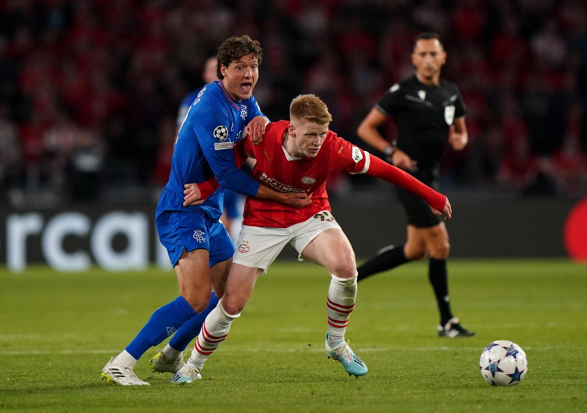 S-a terminat play-off-ul Champions League » Rangers a fost umilită de PSV, Sorescu și Racovițan au fost eliminați de Copenhaga + toate echipele calificate și cum arată urnele