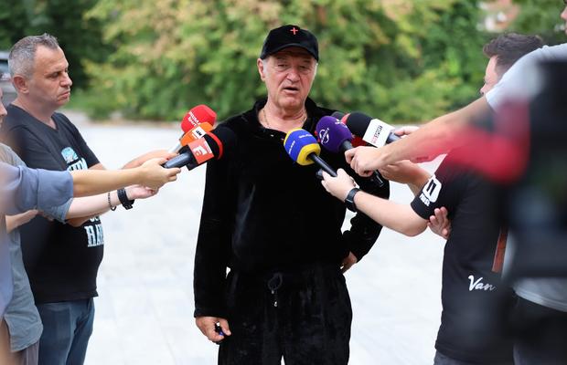 OUT de la FCSB! Gigi Becali a anunțat la Palat că îi va propune rezilierea: „Îi dau banii la zi și să închidem”