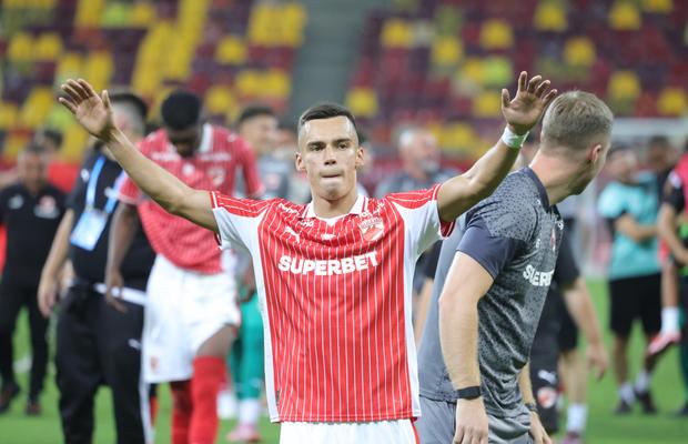 Imaginile bucuriei, cu Petre și Kopic în prim-plan! Ce s-a întâmplat pe teren, imediat după Dinamo - Hermannstadt
