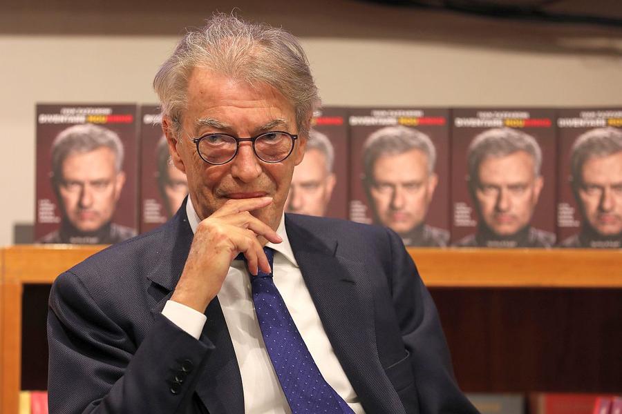 Massimo Moratti // foto: Guliver/gettyimages Massimo Moratti, dezvăluiri despre Chivu: „Mereu mi-a plăcut Cristian, mai ales că ieșeam și la o țigară” » Le-a predat lecții de italiană copiilor din taberele milaneze!