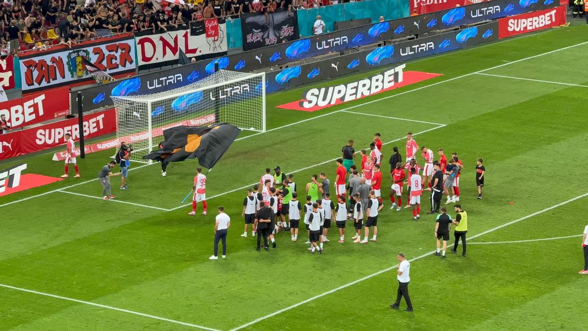 Imagini la finalul partidei Dinamo - Hermannstadt