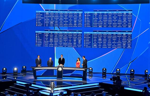 Știm datele și orele la care se dispută toate meciurile din grupa de Liga Campionilor » Când joacă Cristi Chivu, Dennis Man și Vlad Dragomir