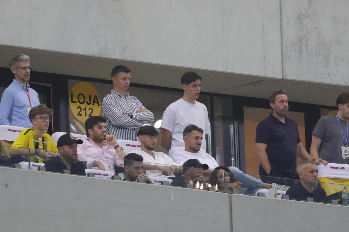 Adrian Mazilu, în tribune la Dinamo - Hermannstadt! Când ar putea debuta