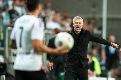 Edi Iordănescu are 8 victorii, 3 egaluri și 2 eșecuri în două luni ca antrenor la Legia Varșovia / Foto: Imago