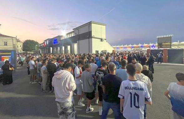 „Mai intrăm la pauză!” » Imagini incredibile la Târgoviște, înainte de FCSB - UTA