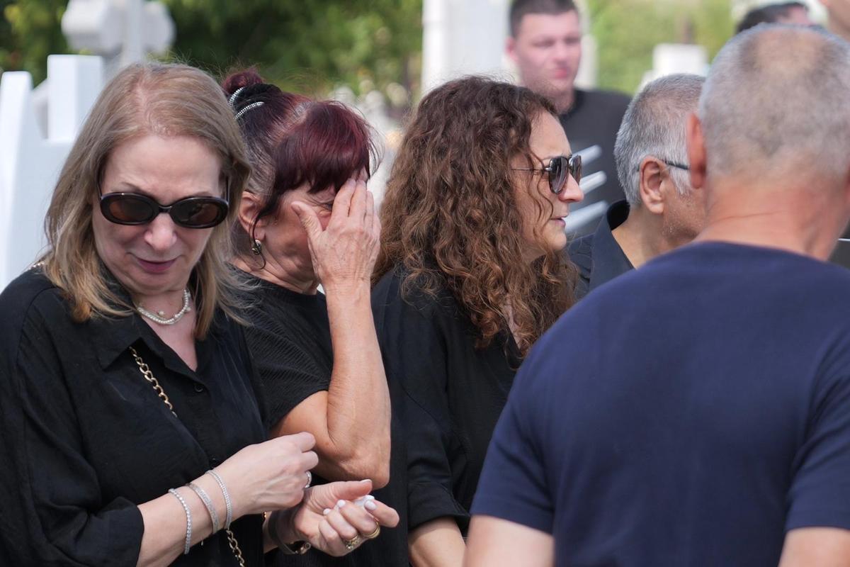Cortegiu funerar pentru Nae Ungureanu