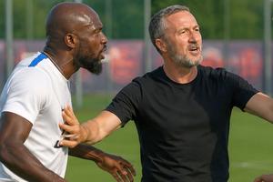 Filmul complet al scandalului-monstru de la FCSB » Ce s-a întâmplat, de fapt, la antrenament: „Pleacă, că te bat!”
