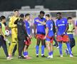 Jucătorii FCSB, la finalul meciului cu UTA / foto: Cristi Preda (GSP)