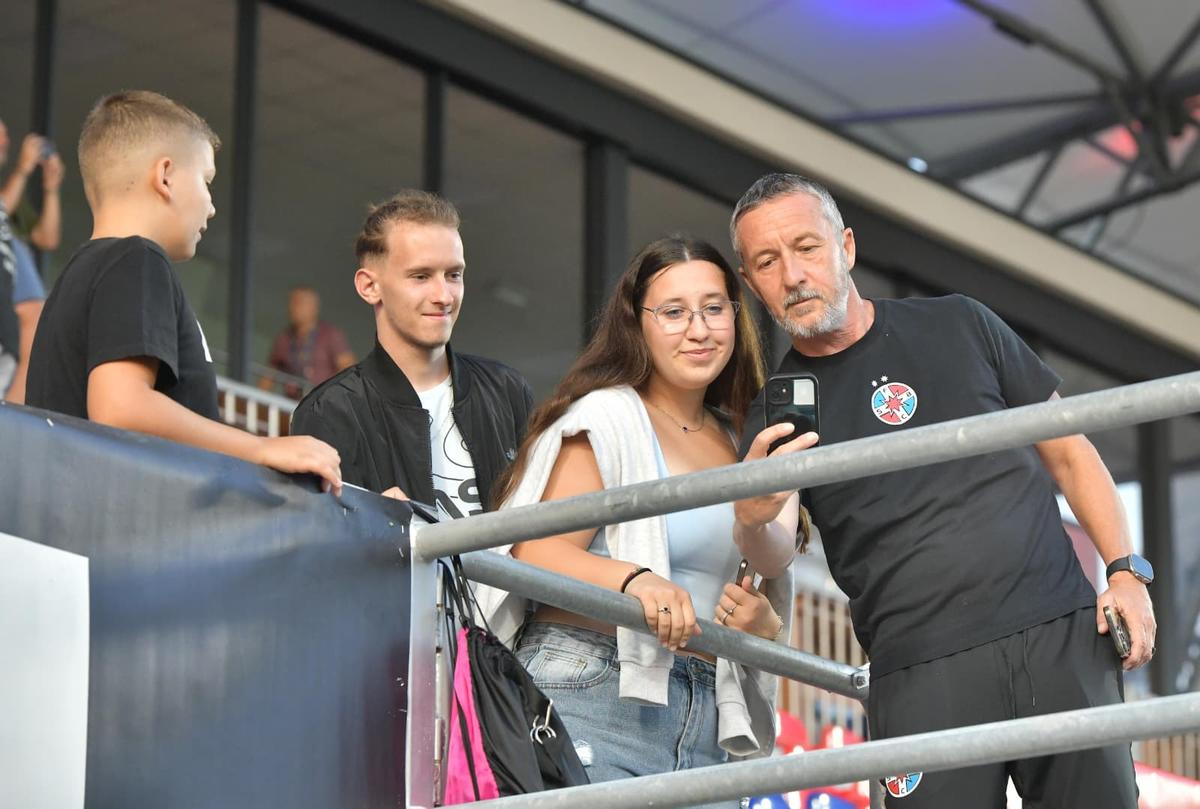 Cum a fost primit Mihai Stoica la Târgoviște, după ultimele dezvăluiri de la FCSB