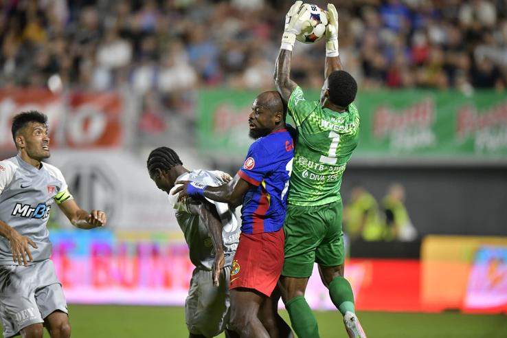 Arnold Garita în FCSB - UTA Arad, etapa #7 din Superliga // foto: Cristi Preda (GSP.ro)