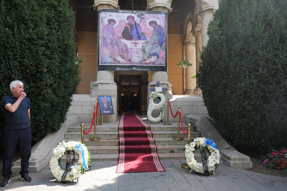 Cortegiu funerar pentru Nae Ungureanu
