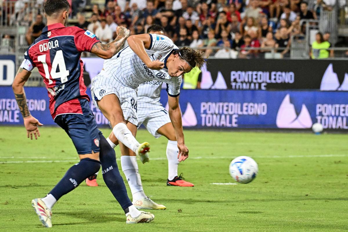Notele lui Cristi Chivu și ce scriu italienii după succesul cu Cagliari: „Greu de descris”