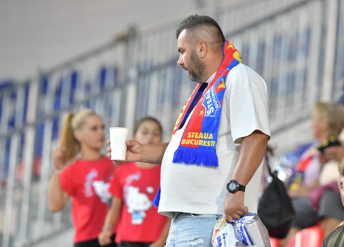 Imagini înainte de FCSB - UTA Arad