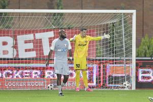 FCSB - UTA Arad, duel la Târgoviște în etapa 7-a din Superliga » Surpriză în minutul 26: gol în poarta lui Târnovanu