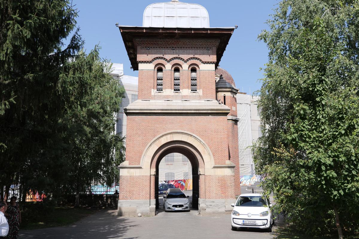 Cortegiu funerar pentru Nae Ungureanu
