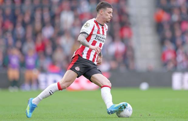 PSV, recital la Utrecht fără Dennis Man » De ce n-a jucat românul