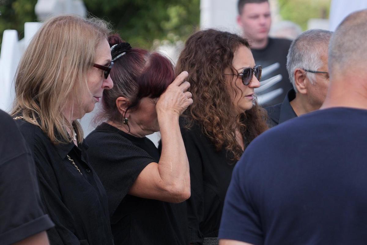 Cortegiu funerar pentru Nae Ungureanu