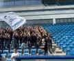 Sicriul lui Nae Ungureanu, pe gazonul stadionului din Craiova