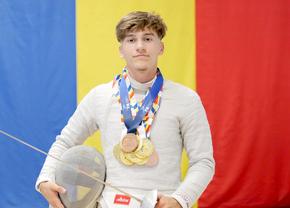 Noua „perlă” a scrimei de la Dinamo » La 17 ani are bronz mondial și 32 de medalii: „El este modelul meu!”