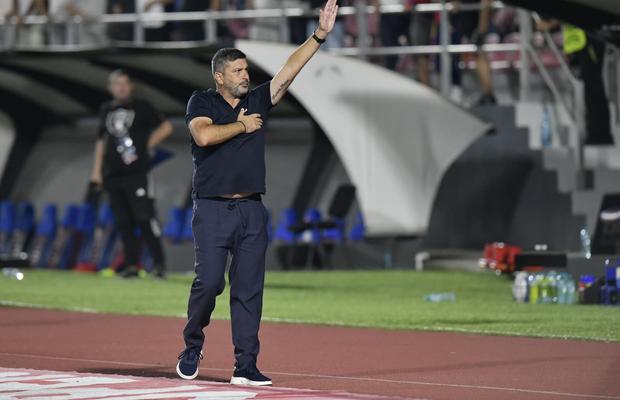 Marius Baciu s-a luat de fotbaliștii FCSB-ului: „Îmi venea să plâng! Nu s-au respectat deloc indicațiile” + Clientul avut: „Nu e ce ne dorim”