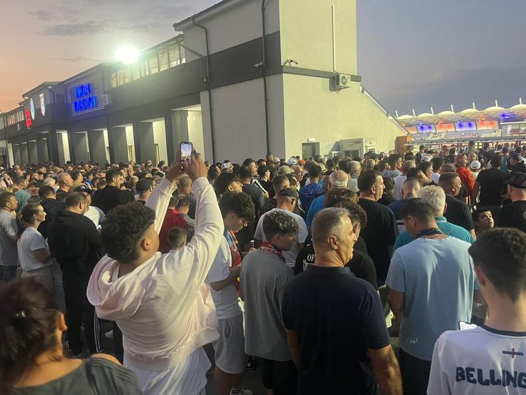Cozi imense înaintea meciului FCSB - UTA Arad / FOTO: Carmen Dumitru (GSP.ro)