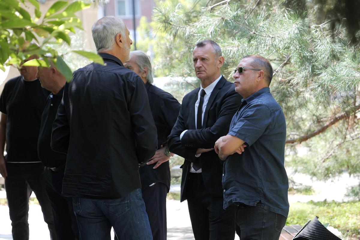 Cortegiu funerar pentru Nae Ungureanu