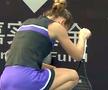 SIMONA HALEP - EKATERINA ALEXANDROVA 2-6, 3-6 // VIDEO + FOTO » Simona Halep, OUT de la Beijing! Cu probleme fizice, Simona pierde fără drept de apel cu Alexandrova