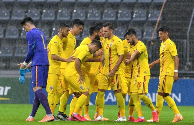 FCSB s-a interesat de doi fotbaliști ai României U21 » Reacția patronului