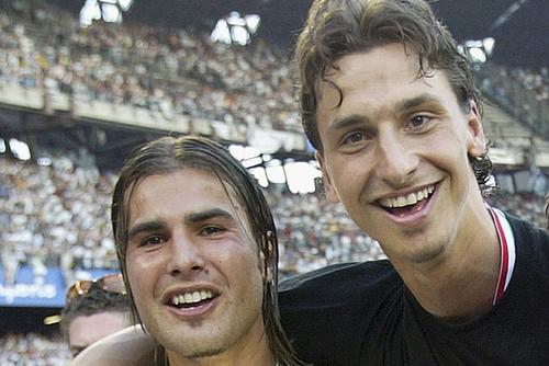 Adrian Mutu, 41 de ani, selecționerul României U21, a vorbit despre Zlatan Ibrahimovic (38), fostul lui coleg de la Juventus, în prezent veteranul lui AC Milan.