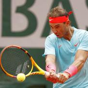 Rafael Nadal s-a calificat în turul III de la Roland Garros, după o victorie autoritară reușită în fața americanului Mackenzie McDonald. foto: Guliver/Getty Images