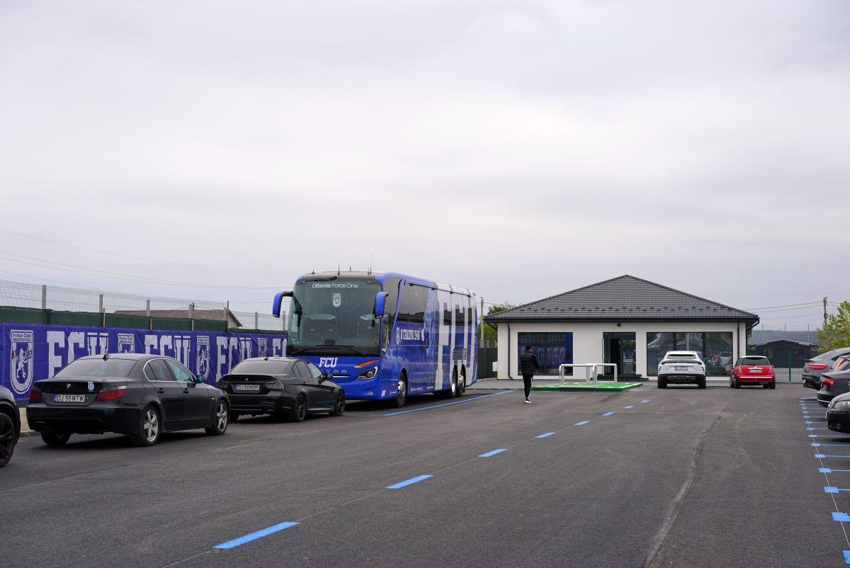 FCU Craiova și-a inaugurat baza de 12 milioane de euro! Imagini de la primul antrenament al oltenilor în noua casă